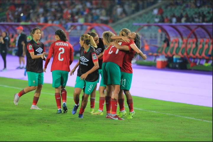 HorsesEnglish's tweet photo. 🚨 المنتخب الوطني المغربي النسوي يتألق في كأس إفريقيا 2024! 🌟 تأهل إلى نصف النهائي بعد فوز تاريخي على غانا! 🏆⚽️ هل سيحققون اللقب؟ دعونا نؤازرهم! 🇲🇦💪
LINK: https://t.co/LajliE9ads

#المغرب #كرة_القدم_النسائية #كأس_إفريقيا_2025 #أسود_الأطلس #فيفا #رياضة_المرأة #قوة_المرأة #كرة https://t.co/acmdh2TiE2