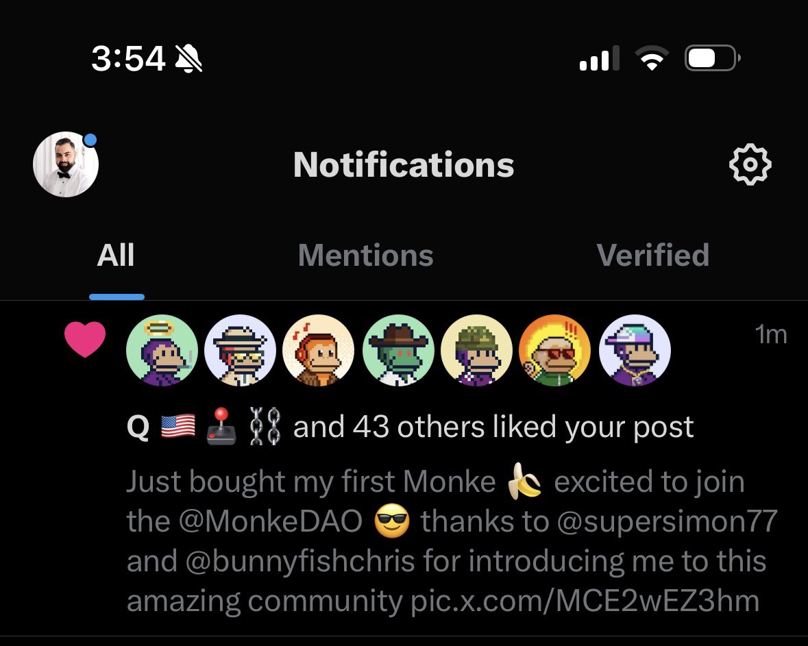 erfffi's tweet image. I’d call this a very supportive community @MonkeDAO
Show me a more supportive one if you know any
#community