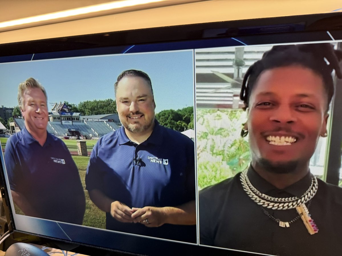 StephenMarth's tweet image. WE ARE SO BACK. See you at 8pm! #BuffaloEndZone @SPECNews1BUF @SPECNews1ROC