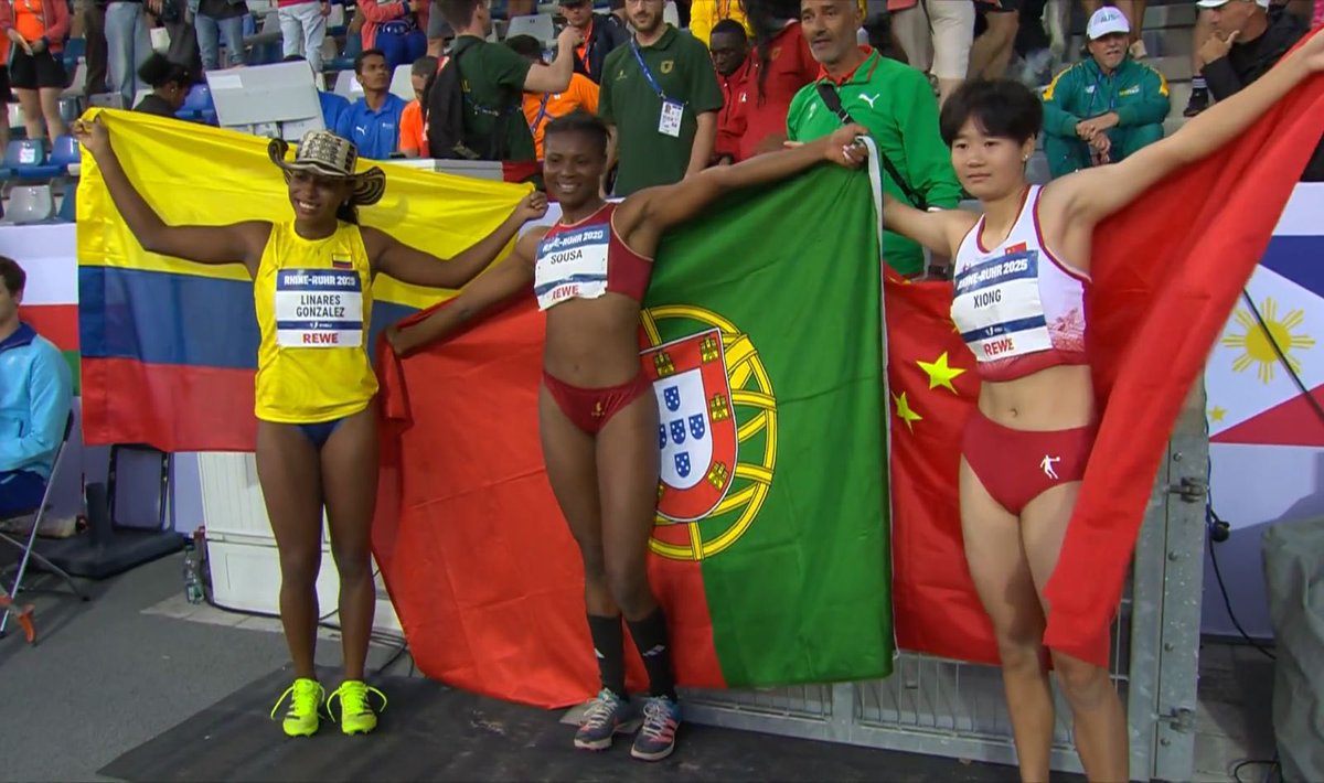 ¡Natalia Linares brilla en Alemania y logra medalla de bronce! 🇨🇴🥉

Con un salto de 6.67 metros, nuestra estudiante deportista se destacó entre más de 40 atletas y subió al podio en la final de salto largo femenino en los <a href="/FISU/">FISU</a> World University Games Rhine-Ruhr 2025.

#OrgulloUM