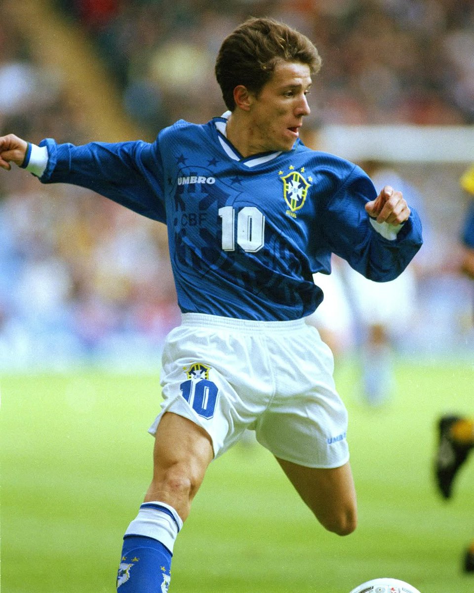 La pelota siempre al 10 🇧🇷