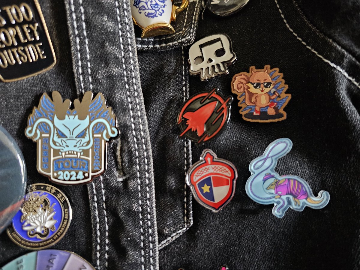 alexcrudie's tweet image. My @NerdcorePC poster, pin, and cd collections grows. Ima have to find more room for the posters next year...soon I'll have a full wall! 🤩
#NPC2025