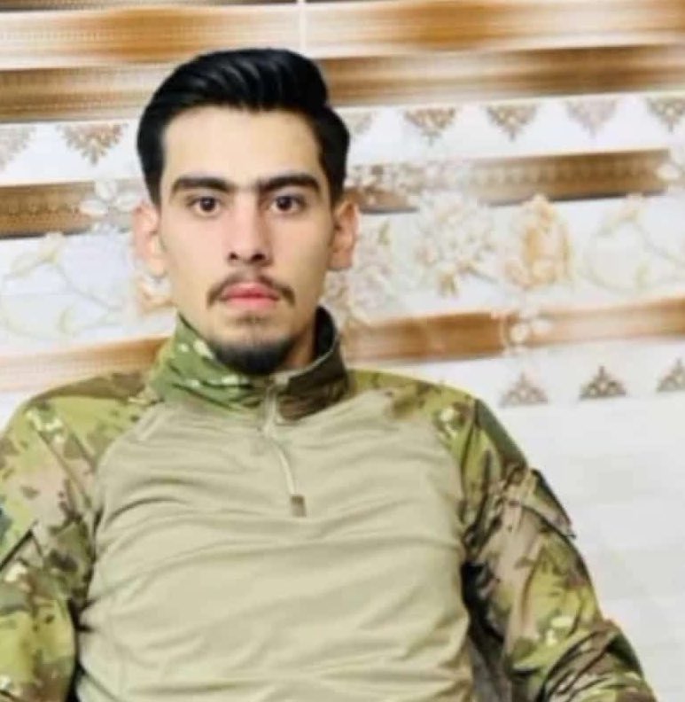 Qasemqt's tweet image. ميليشيا قسد قامت بتسليم جثمان الشاب علي ملحم اليوم، علي ارتقى على يد مليشيا قسد في الشيخ مقصود بحلب بعد اسره منذ حوالي 7 اشهر، ويعد الجثمان الثالث التي قامت بتسليمه ميليشيا قسد لذويه هذا الأسبوع.