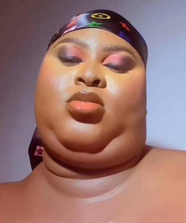 EldestStarz's tweet image. Client looking at your 1hr+ time and hardwork 😂 “I don’t like it”