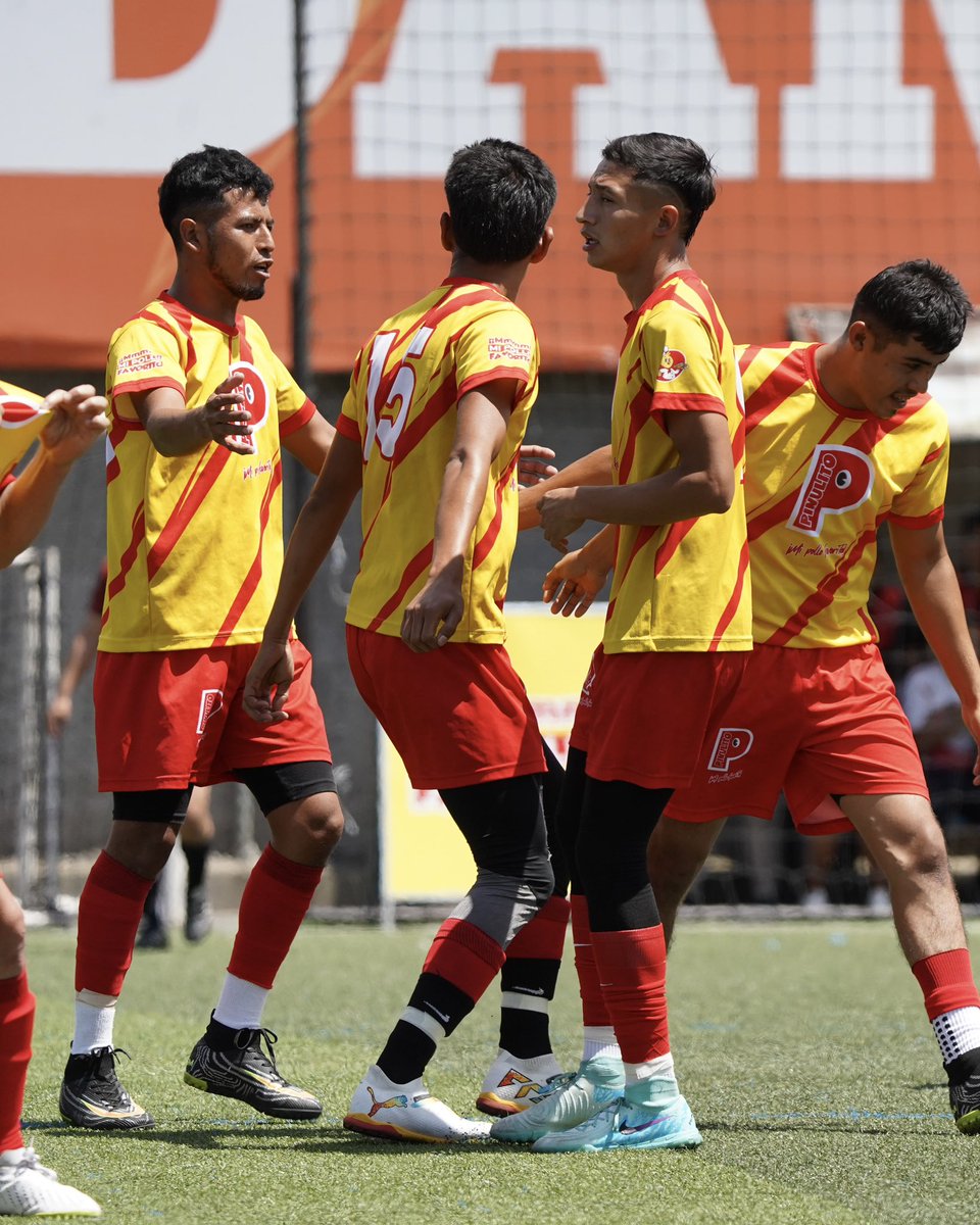 andresNadf's tweet image. ¡ATENCIOOOOON! ‼️‼️‼️ ¡MEDIO TIEMPO!!
DIST. MARISCAL 1️⃣-1️⃣ POLLO PINULITO
POLLO GRANJERO 0️⃣-0️⃣ MAX