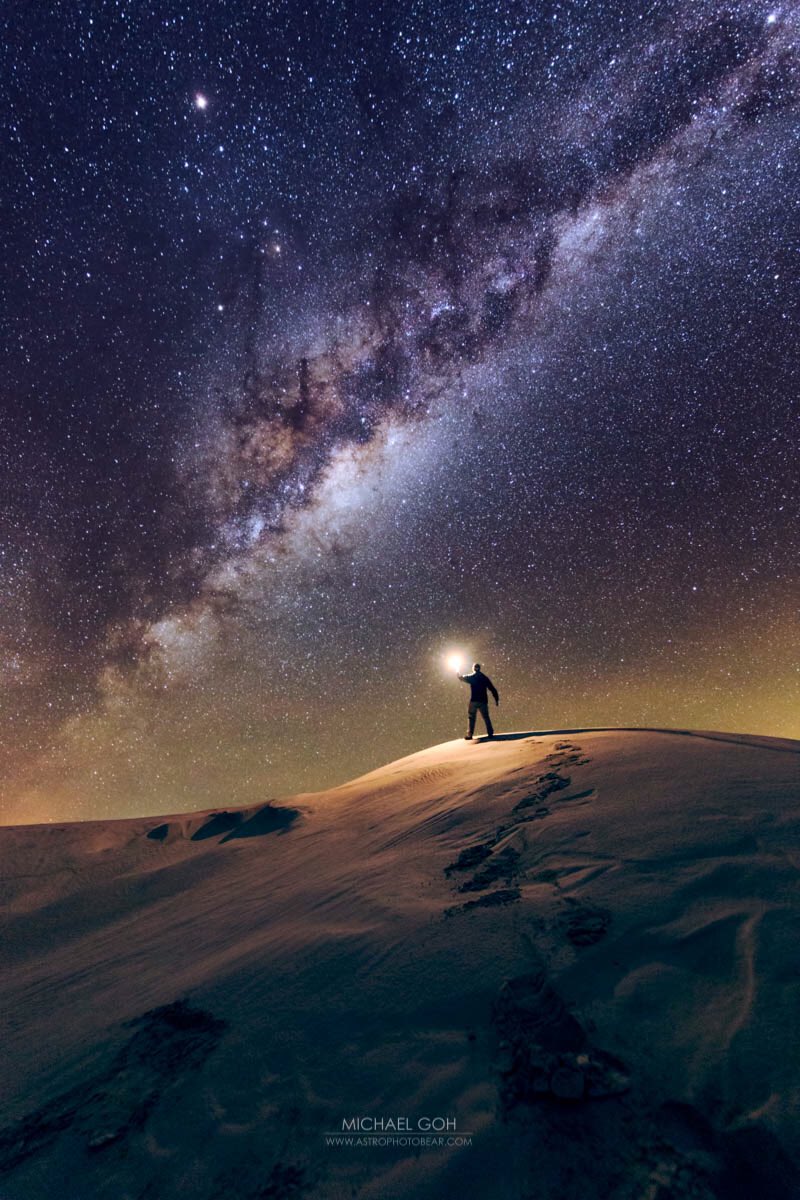 maiz_julio's tweet image. Milky way over Western Australia by Michael Goh @astrophotobear