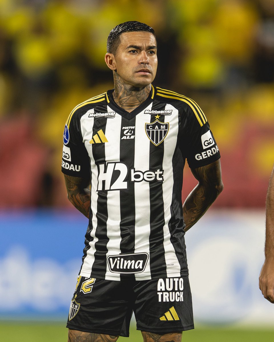 Obrigado Dudu Camisa 92 você levou toda energia Ruim , planos do capiroto , Costa oca , tinhoso , sete pele , rabo de seta , tudo de ruim do Cruzeiro e despejou no Atlético Mineiro, sempre acreditei em você BAIXOLA OBRIGADO 😂😂