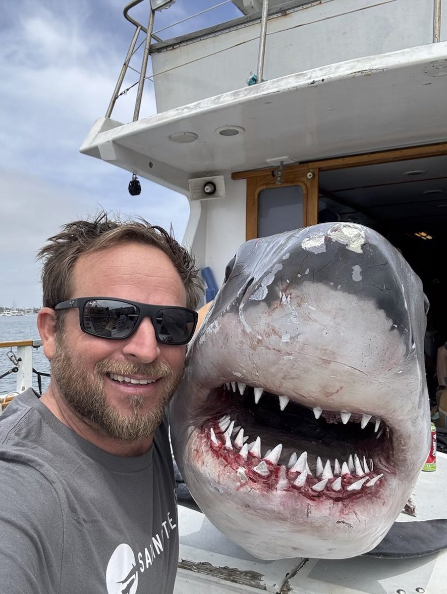 savingtheblue's tweet image. !! TONIGHT !! – Tuesday 22nd @ 10pm – Black Mako of the Abyss 🦈
Our Vice President @DrGuttridge joined forces with @PauldeGelder, Keith Poe and biologist Kendyl Berna. In addition to on screen talent, videographers, dive supervisors, medics and producers from Anomaly must be…