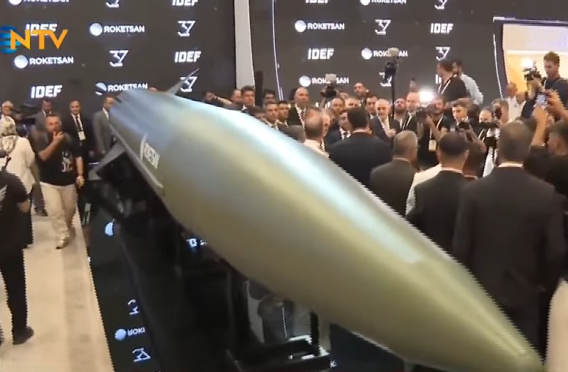 EŞEK HEYKELİ OLSA BEĞENİRDİNİZ