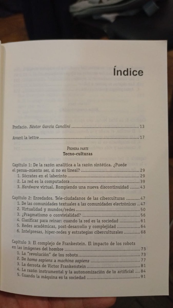 julitoalonso's tweet image. Meta-cultura por @piscitelli 
No entiendo si se publicó en 2002 o en 2025
Prefacio por N. G. Canclini
@edmundogs @cscolari @sophiealamo
