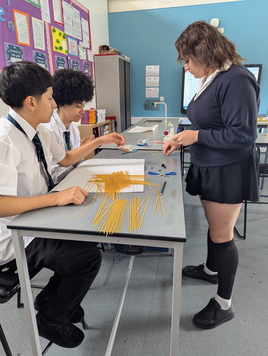 HaringeyLP's tweet image. 10A put their engineering hats on today as we challenged them to build a bridge using only spaghetti, lollipop sticks, plasticine, straws, string and tape in their final science lesson of the academic year! #ThisIsAP