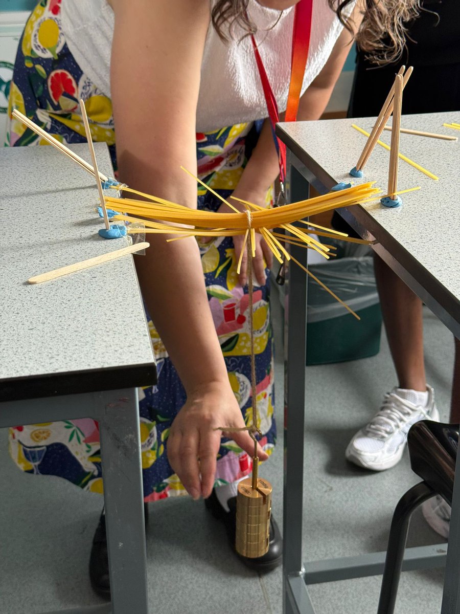 HaringeyLP's tweet image. 10A put their engineering hats on today as we challenged them to build a bridge using only spaghetti, lollipop sticks, plasticine, straws, string and tape in their final science lesson of the academic year! #ThisIsAP