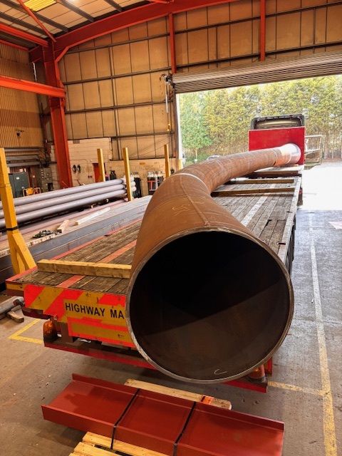 AngleRingCo's tweet image. All in-house. All under control. 🔧

✅ Induction bent on 10” &amp;amp; 36” machines
✅ Cone fabricated &amp;amp; welded
✅ 2 x 762mm Ø x 16.5m tubes joined &amp;amp; bent
✅ Loaded &amp;amp; ready to roll

Need something similar? 👉 anglering.com/contact-us/

#AngleRing #MetalBending #InductionBending #Welding