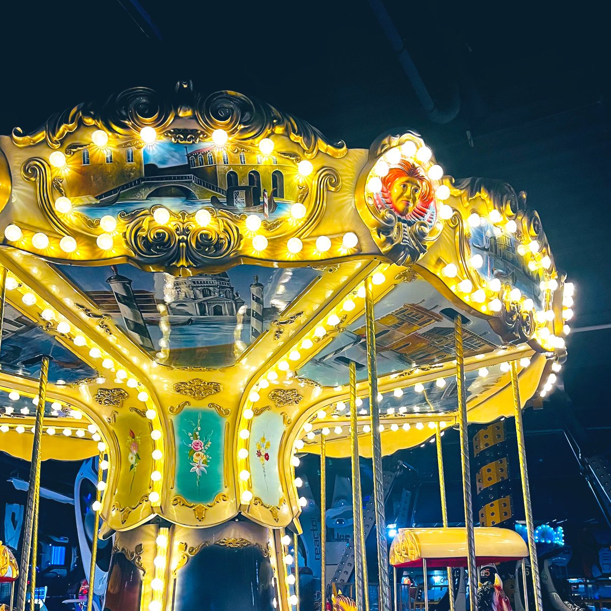 HopixETH's tweet image. Chair swing as my mood swings. 🫱🏻‍🫲🏼🫱🏻‍🫲🏼