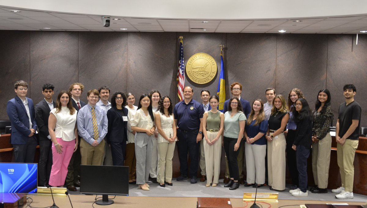 The Suffolk County DA spoke with our Page Program participants, sharing insights on the justice system and answering thoughtful questions from our future leaders. Thank you for taking the time to engage with our students! #JusticeMatters #FutureLeaders #SuffolkCounty