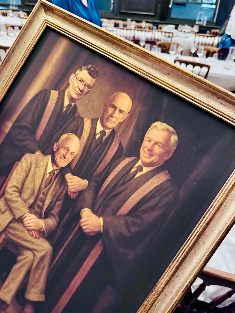KingsNeuro's tweet image. At the #Kings30 dinner we honoured the man behind this celebration, none other then Mr Richard Gullan - "great grandson" of Harvey Cushing and one of the original 6 neurosurgeons at @KingsNeuro