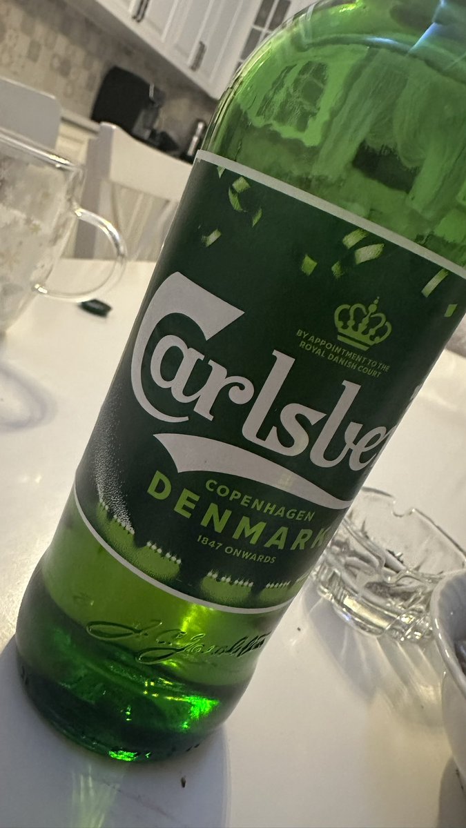 Bilen bilir gerçek everything shower: iki saat ev temizledikten sonra duş alıp üstüne bira içmektir.