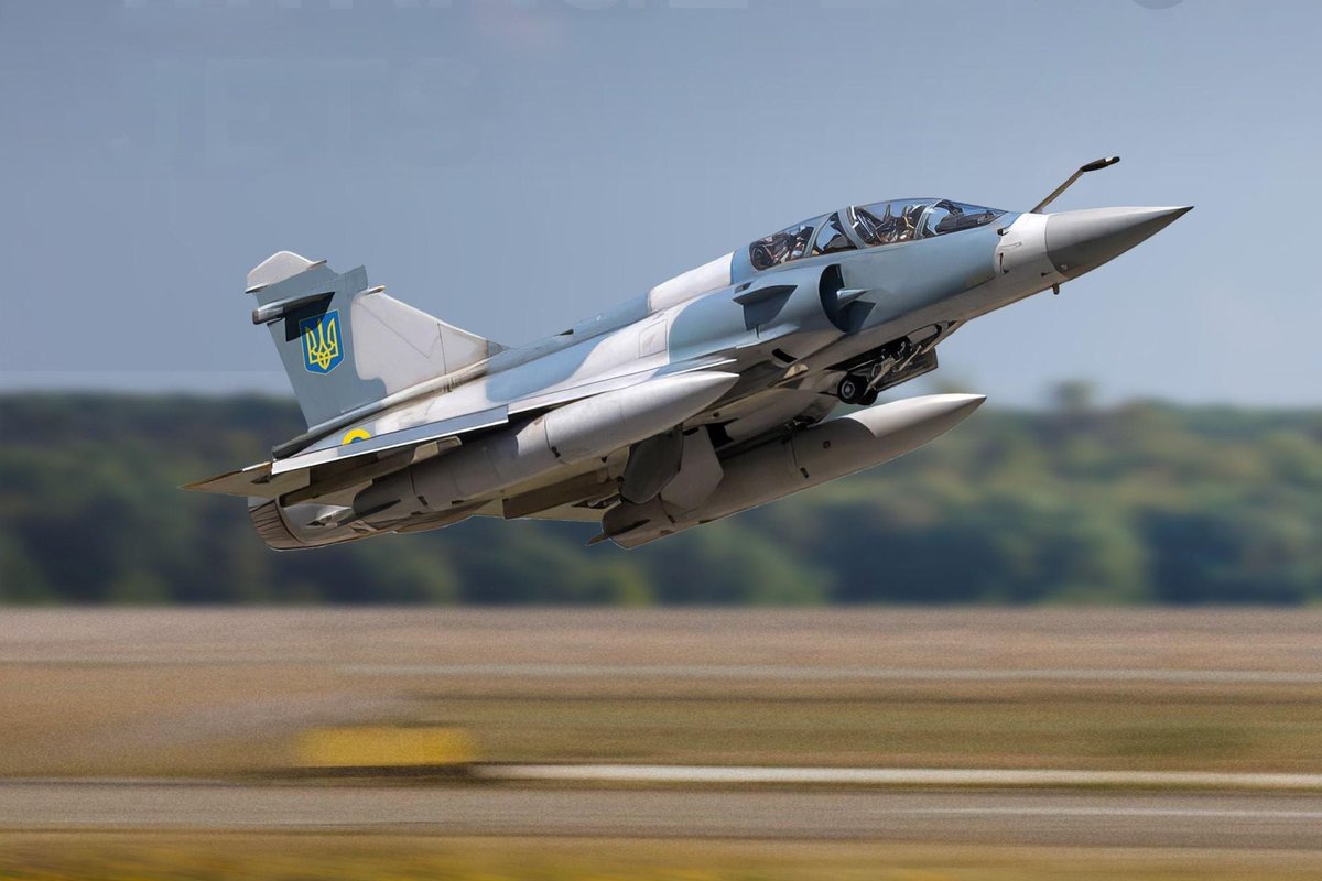 Archer83Able's tweet image. French-supplied Mirage 2000-5F fighter jet operated by the Ukrainian Air Force crashed in Volyn Oblast, northwestern Ukraine, this evening.
The pilot managed to eject safely before the plane impacted the ground. According to the Ukrainian Air Force, there were no casualties.