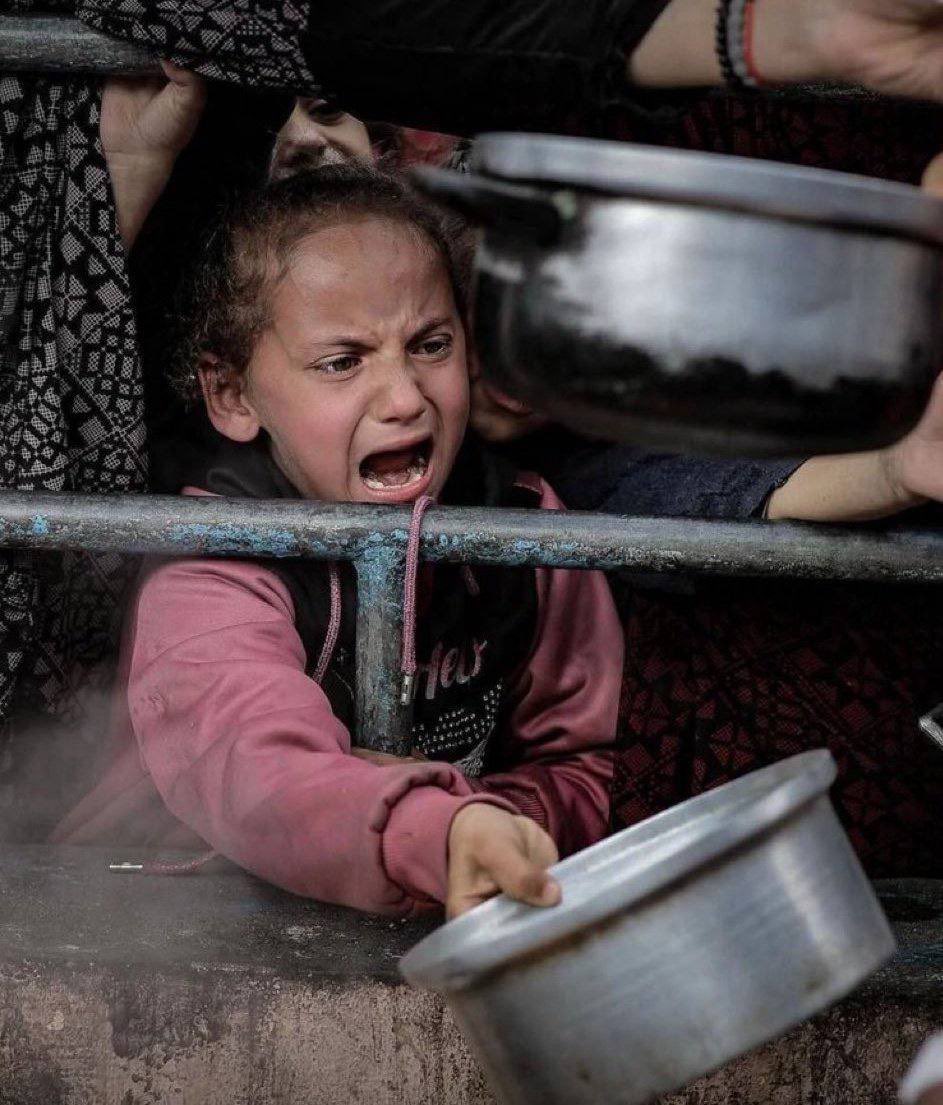 اللهم انصر الإسلام والمسلمين