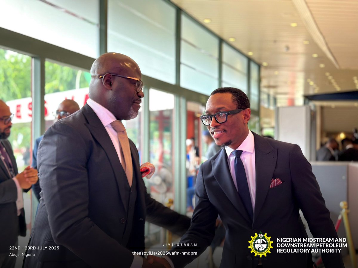 NigeriaGov's tweet image. O’tega Ogra, SSA to the President on Digital Strategy, Communications & Engagement, and Anibor Kragha, Exec. Sec., @arda_africa, exchanging pleasantries at #WAFM2025 in Abuja.
This conference is a platform to shape Africa’s energy future.
@NMDPRA_Official @NGRPresident #PBAT…