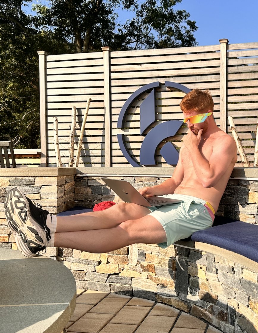 irl_danB's tweet image. you still have to pick between red hair and tan skin
peptids in shambles