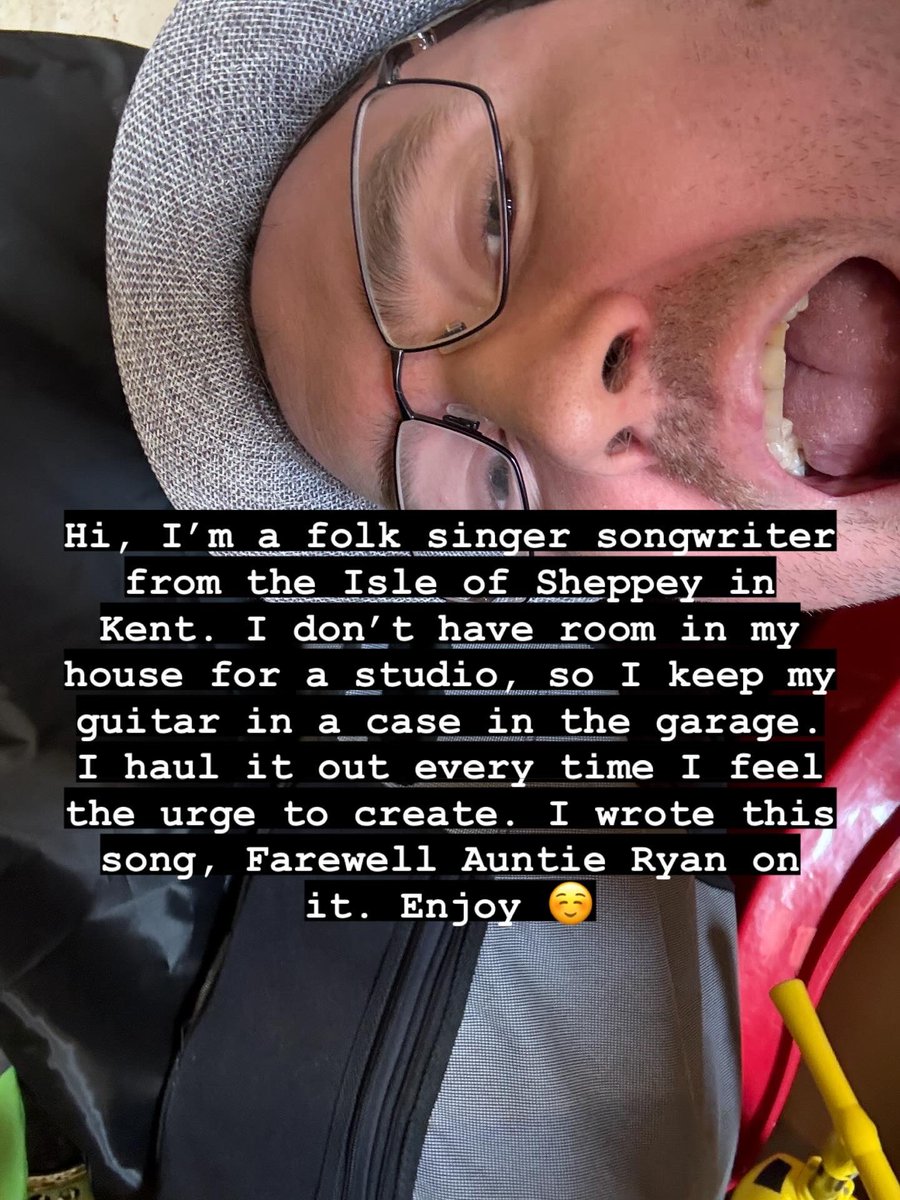 You don’t need a fancy studio to create good music. This guitar heals people x

open.spotify.com/album/6OnRHCfP…

#ryanfoxmusic #singersongwriter #independentartist
