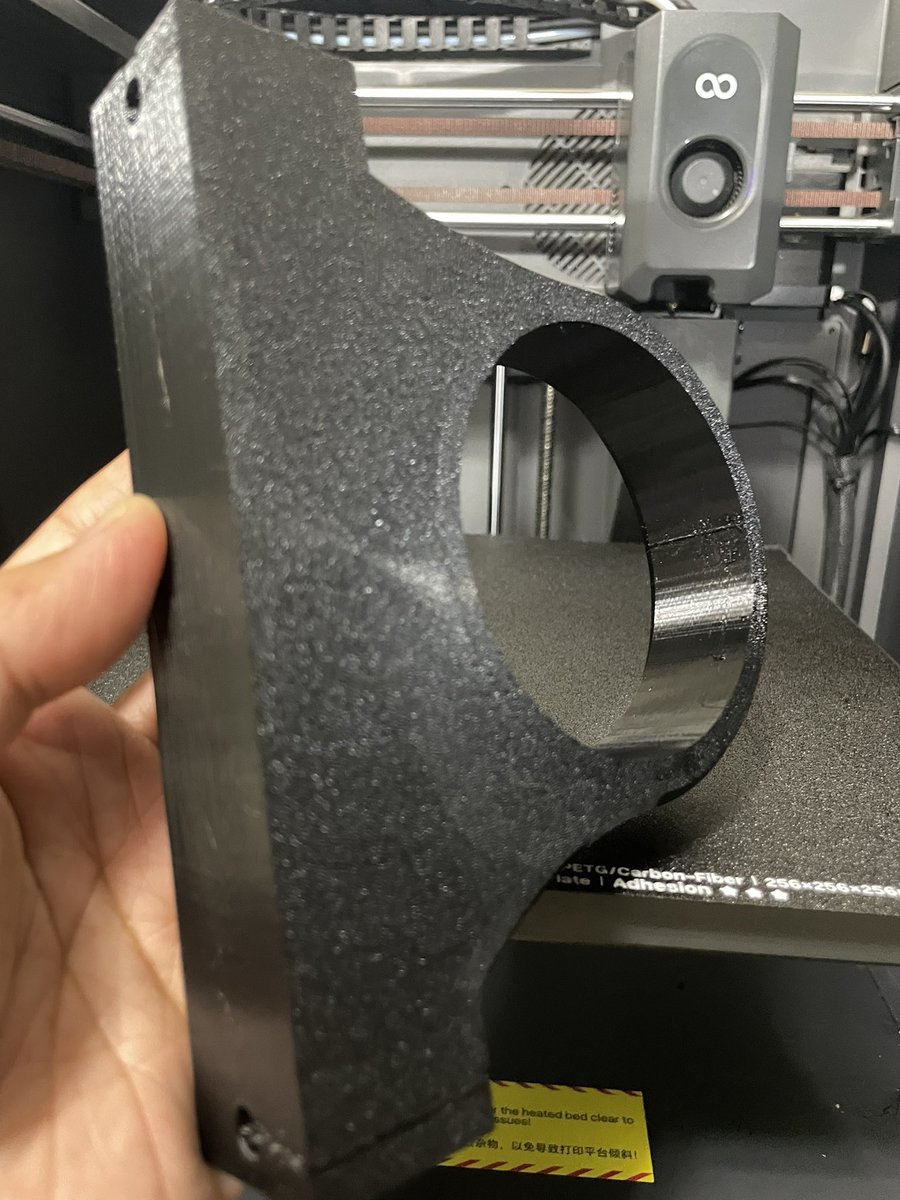 Davidsno's tweet image. My wife and eldest daughter are in the Stanley cult and they all of a sudden need holders mounted everywhere.
This is why she wanted me to get a printer 😂
@Elegoo_Official RAPID PETG Straight out of the bag. No drying. With the Centauri Carbon. This thing was a ~9 hour print.