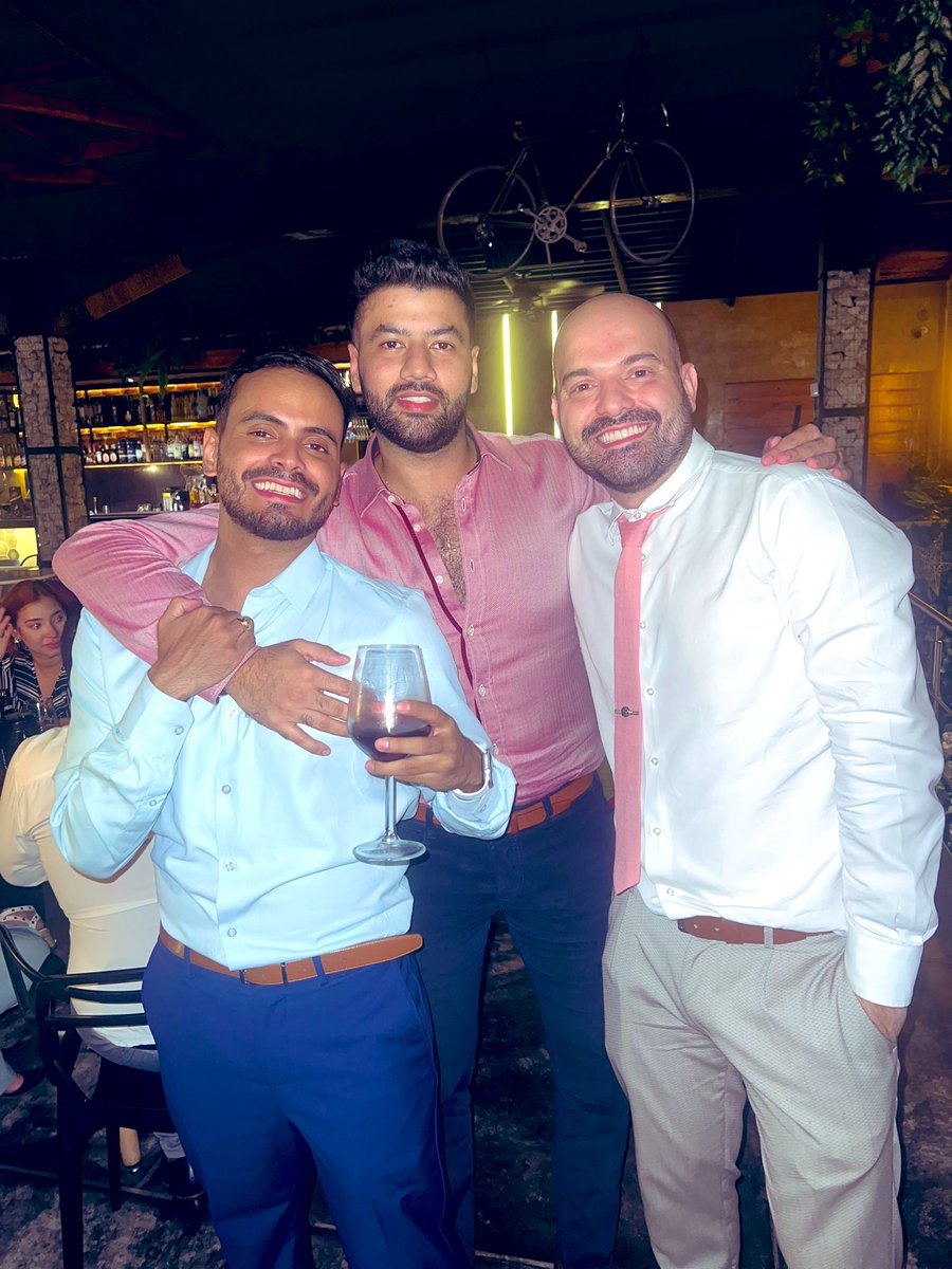 Ustedes saben quién es Ricardo Stüve y Dimitris Boufelli?