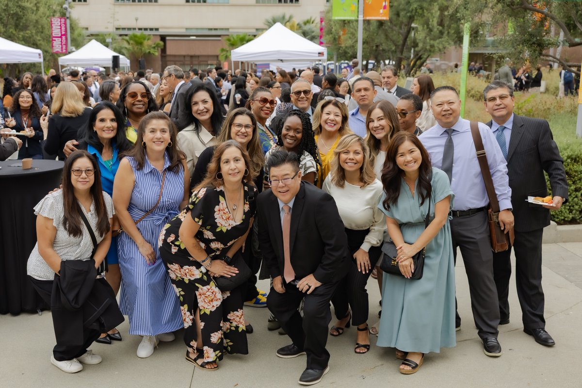 LASchools's tweet image. 🎶 Before the Superintendent’s Opening of Schools Address, the stage at Gloria Molina Grand Park came alive with student talent!
Panorama High School’s Stray Dolls and Dorsey High School’s Funk Band delivered show-stopping performances as L.A. Unified leaders gathered to launch…