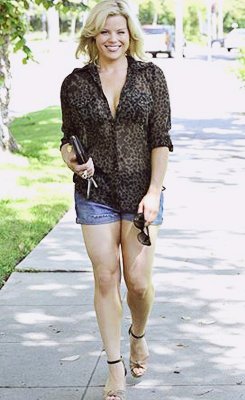 goddesses_lover's tweet image. Good lord, Megan in a sheer top 😤 she's gonna be the death of me.
cr: fuckyeahmeganhilty
