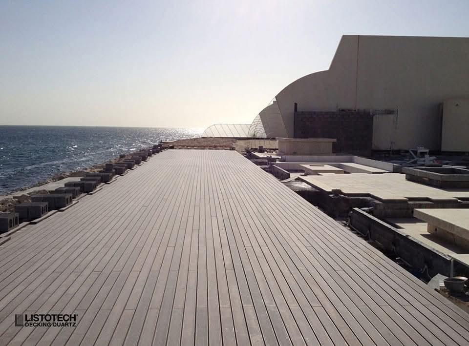 Listotech's tweet image. Vento, pioggia, sole? Nessun problema.
Con le doghe Listotech, la tua pavimentazione esterna è resistente alle intemperie e sempre perfetta.
 Disponibile in 5 eleganti colori per adattarsi a ogni stile outdoor.
#Listotech #PavimentazioneEsterna #Doghe #OutdoorDesign #Giardino