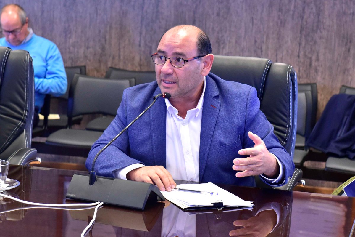 IM_HUARA's tweet photo. ✅️ Durante la IX sesión ordinaria de la Comisión de Arte, Cultura, Patrimonio, Turismo y Relaciones Internacionales del @CoredeTarapaca, se aprobó la solicitud de inversión para la “Restauración de la Torre Campanario de la Iglesia de #Usmagama”.

#Iquique https://t.co/yHRUCCwpOv