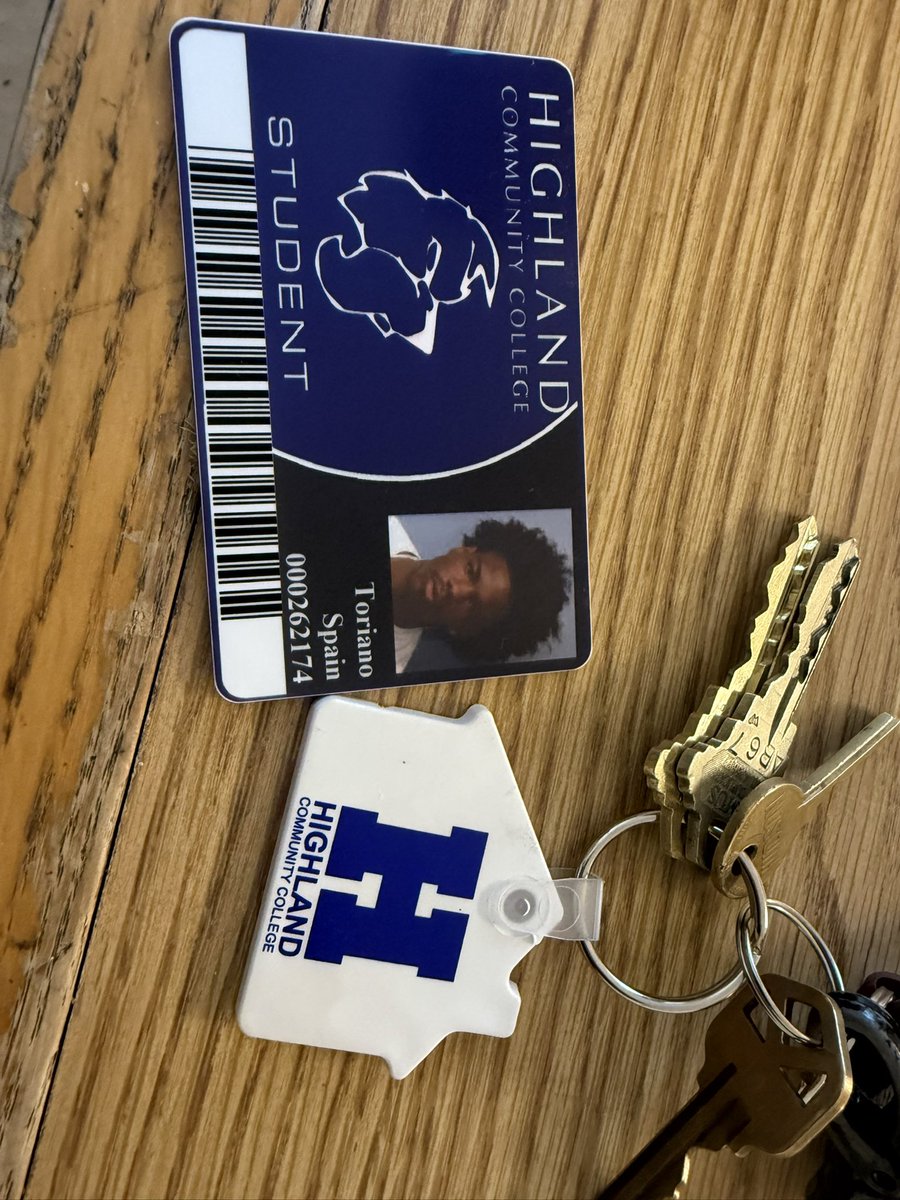 torispain2025's tweet image. COMITTED 100% Highland Kansas community College