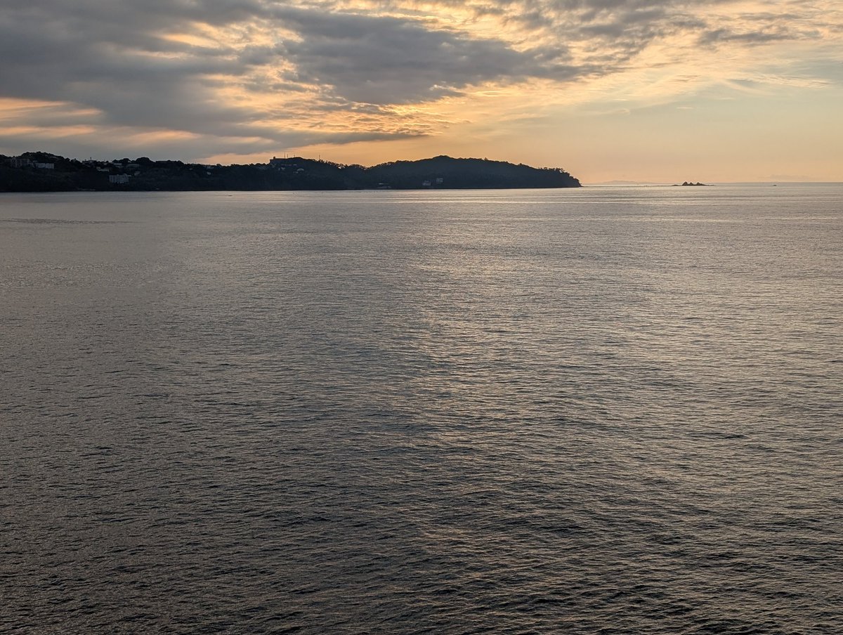 taka43444344's tweet image. おはようございます☀☀😊

朝は、ちょっとだけ涼しい👍
北海道は40℃になるって予報出てたけど😱😱
今日も暑い１日になりそう😮‍💨