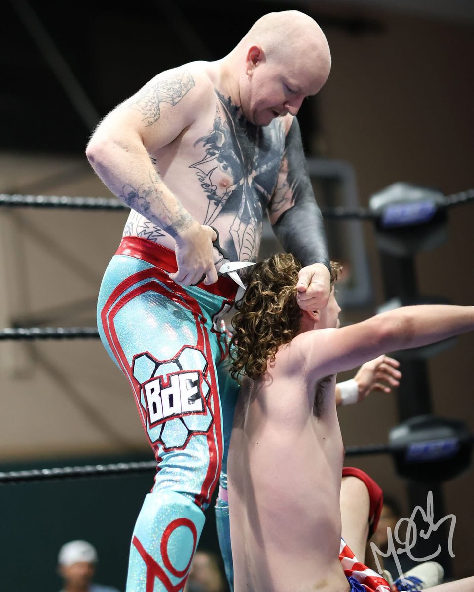 HCWLive23's tweet image. At HCW Justice For All, the HCW Out of Luck Championship was on the line as Kitt Reaver (c) defended against &quot;Gorgeous&quot; Gavin Bush.