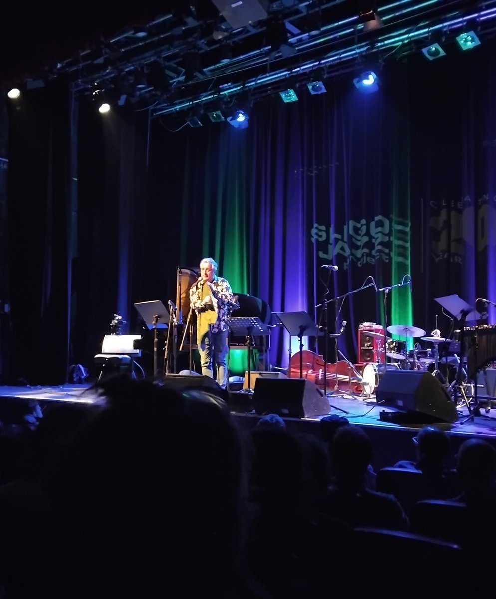 Wonderful opening night to a glorious week ahead at <a href="/sligojazz/">Sligo Jazz Project</a> with Matthew Halpin and Sasha Berliner.
And the irrepressible <a href="/LinleyHa/">Dr. Linley Hamilton MBE</a>
#sligojazz