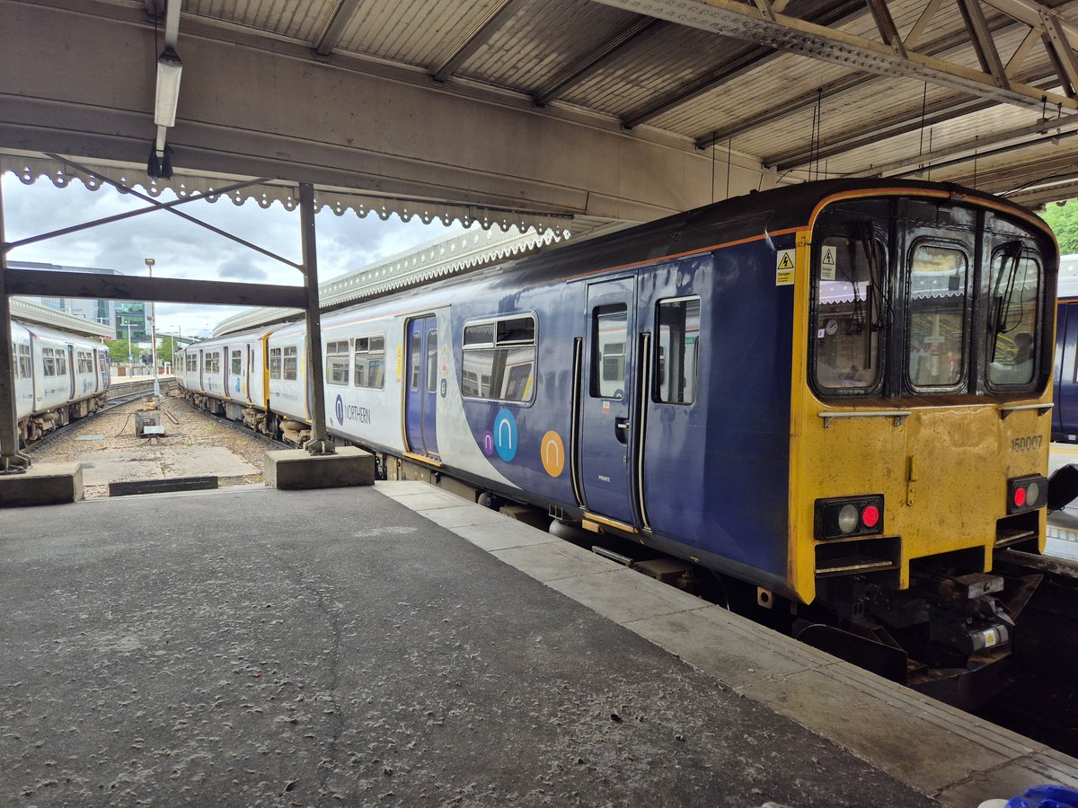 158820ATW's tweet image. Only taken me about 6 years to get a photo of all of Northern 150s
I thought I am not going to Chase them just wait and see what I see when out and about
Here is 150 007 the last Northern 150 I needed