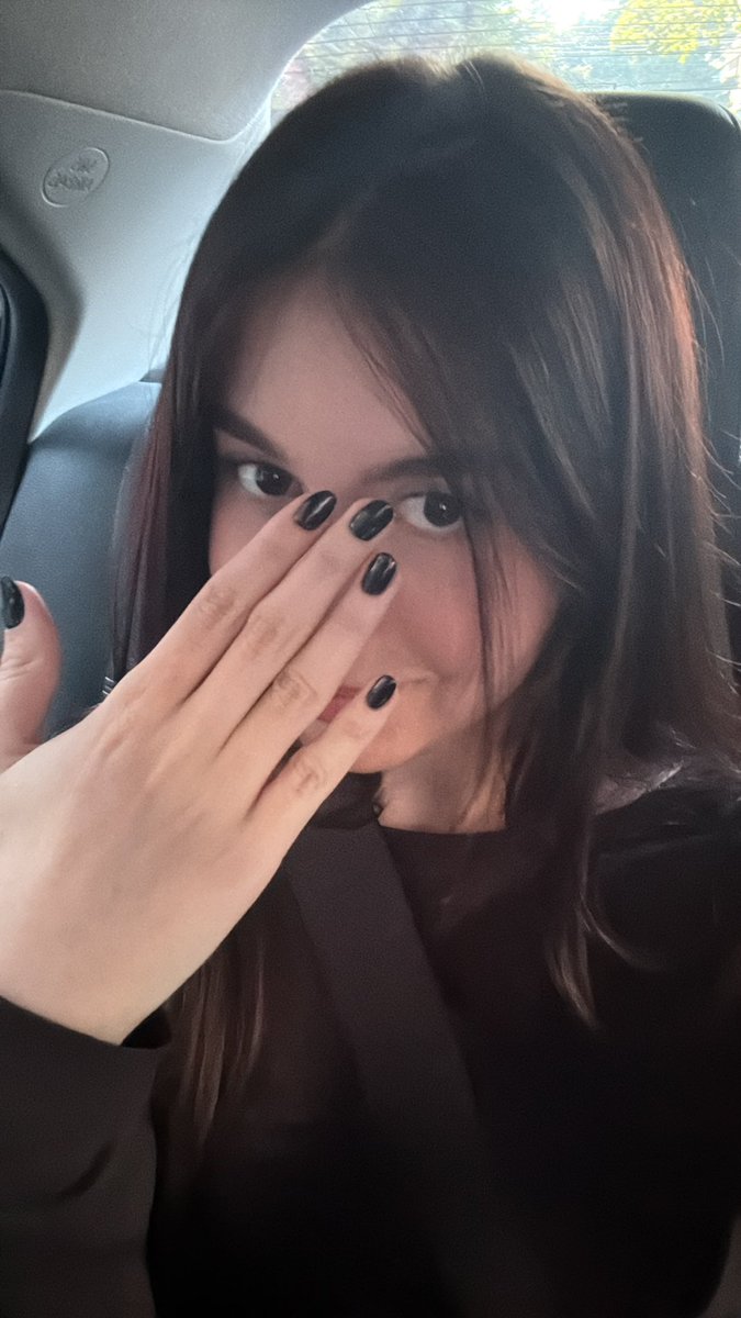 sofia santino tweet media