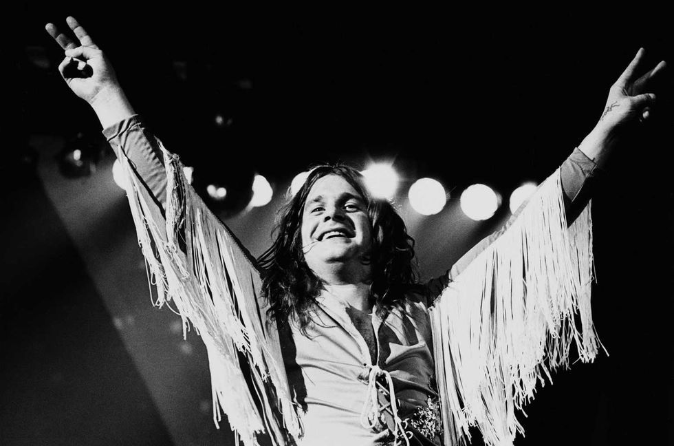 tonyiommi's tweet image. I just can’t believe it! My dear dear friend Ozzy has passed away only weeks after our show at Villa Park.
It’s just such heartbreaking news that I can’t really find the words, there won’t ever be another like him. Geezer, Bill and myself have lost our brother.
My thoughts go…