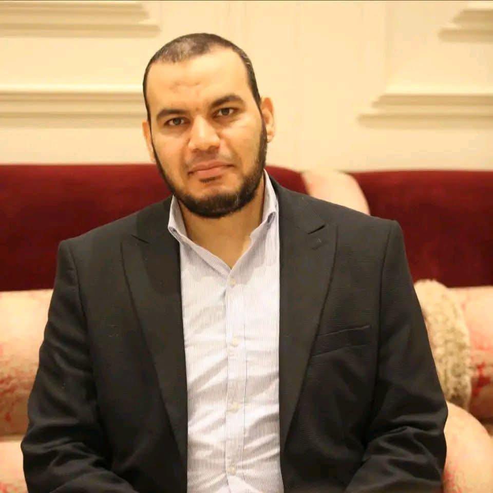 doamuslims's tweet image. ⚠️ Egyptian Muhammed Abdulhafız was detained at Istanbul Airport upon his return to #Turkey from Kenya, where he had travelled for work.
It was reported that communication with Abdulhafız, who holds a legal residence permit, has been cut off with his wife, and there are concerns…