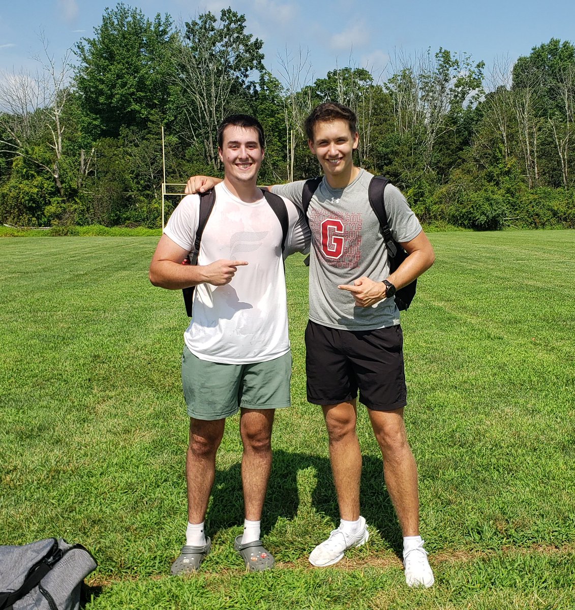 EQBcoach's tweet image. Summer swelter not stopping @GCC_FB Qb @HollomonMike and TE Cole Gray from getting ready for a big fall season! @Big_Blue_FB