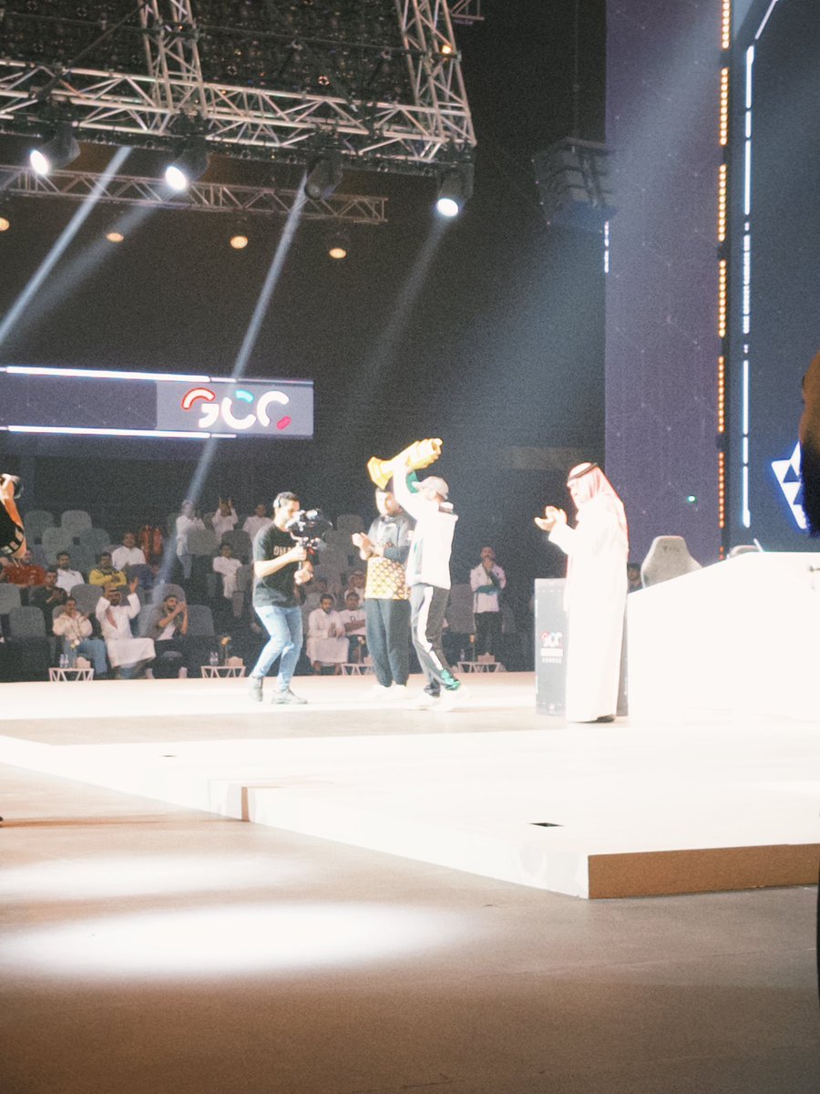 محمد. tweet media