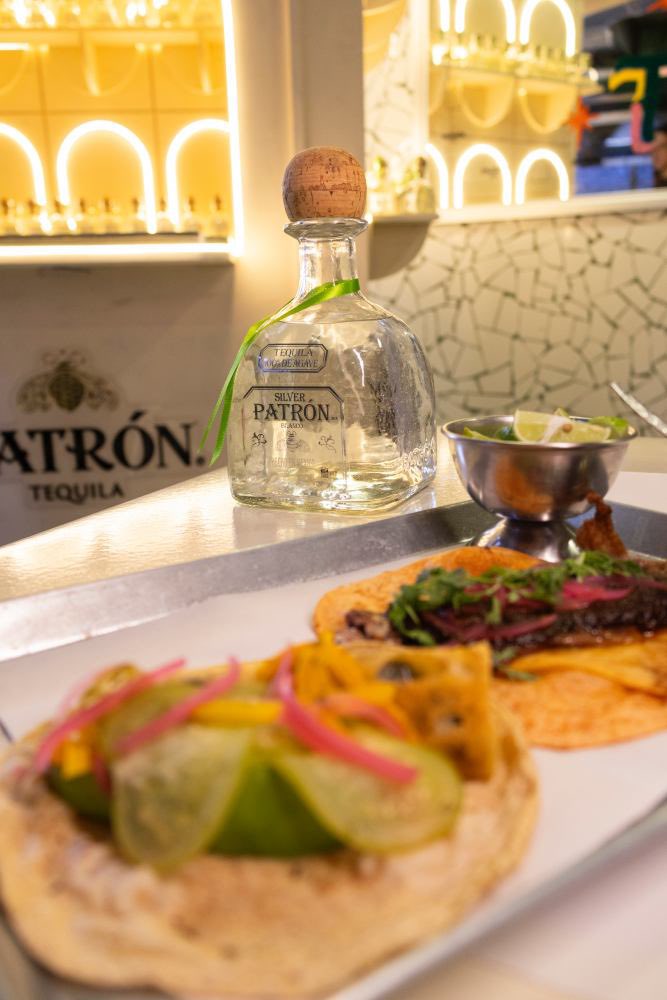 Una celebración sin pretexto: Tequila Patrón presenta una experiencia única en taquerías de CDMX

copasycorchos.com/2025/07/una-ce…