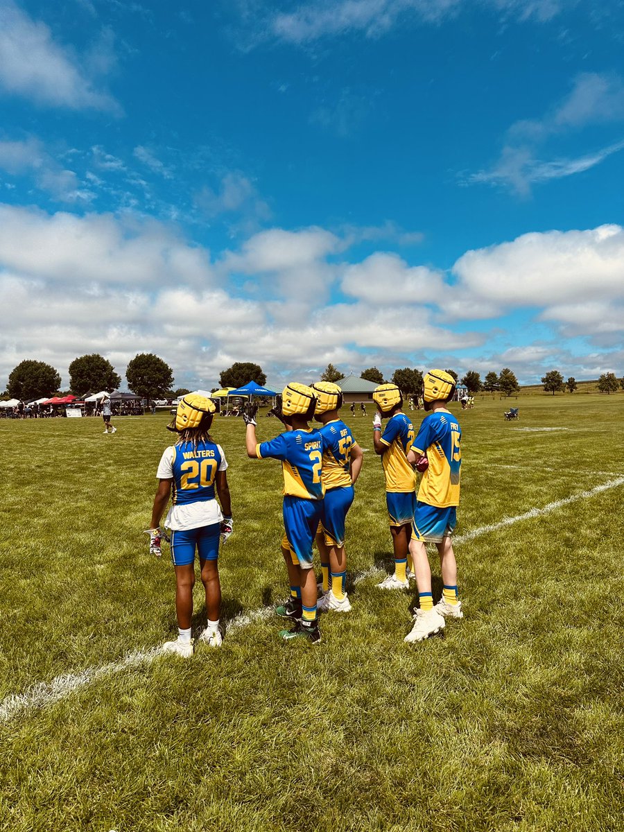 KaydenWalters33's tweet photo. 📍 Day 2 🏈 Highlights 🎥 State 7v7 Tournament @iowa7v7football 
Kayden Walters | Class of 2033 | 10U
ATH (WR/RB/CB) | Iowa
Another day of showing speed, vision, and natural instincts. The work is starting to show. #midwesttalent #7v7football #youthsports #classof2033 https://t.co/9kscOBMp9n