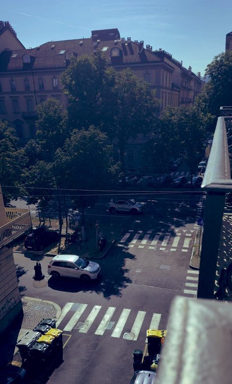 LDurnea's tweet photo. Una persona abituata a dire la verità non si preoccupa mai di vedersi messa in discussione; un bugiardo invece si offende sempre.

#DireLaVerità
@SalaLettura 

Torino https://t.co/fLFupXVLGS