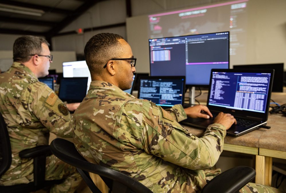 DefenseScoop's tweet image. The Senate Armed Services Committee wants a plan for how the Department of Defense can integrate reserve components into its active cyber forces. hubs.li/Q03yj1MJ0