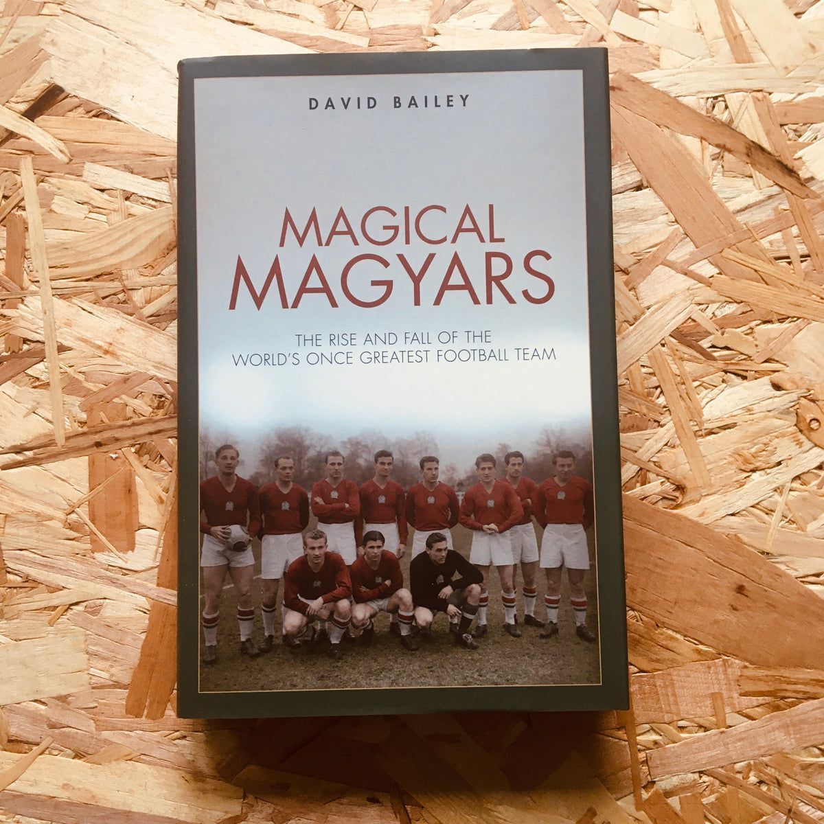 StanchionBooks's tweet image. πππππππ | MAGICAL MAGYARS by David Bailey
ππΊ The remarkable story of the legendary Hungarian football team of the 50s, a side whose breathtaking technical skills and passing-and-movement style of play changed the very way the sport was played.
π stanchionbooks.com/products/magicβ¦