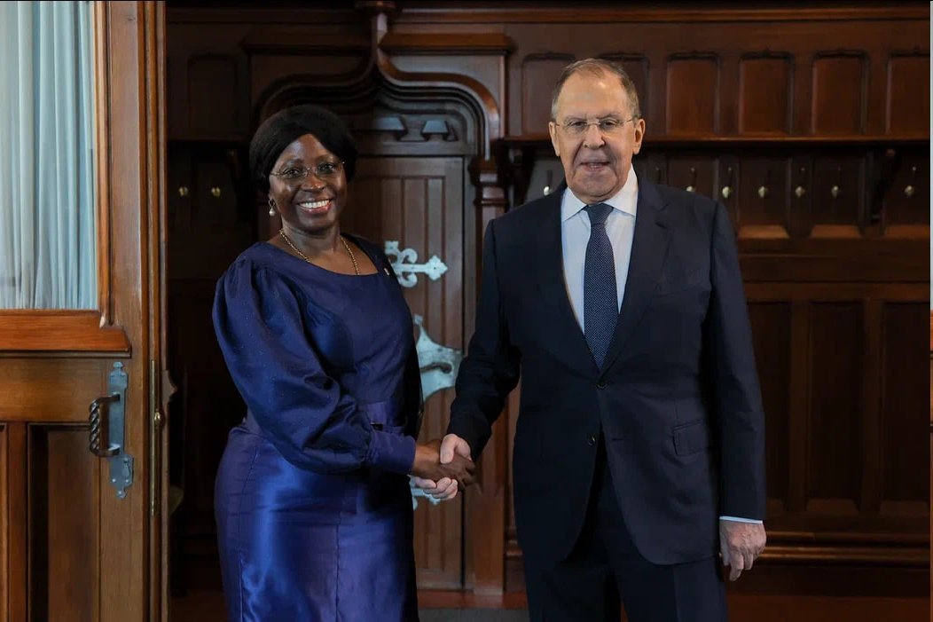 mog_russEN's tweet image. 🚨⚡️LAVROV'S STATEMENTS FOLLOWING HIS TALKS WITH THE FOREIGN MINISTER OF MOZAMBIQUE:
Europe has enlisted itself and joined the "international condemnation" of Russia;
The Ukrainian government's incitement to launch terrorist attacks will be met with a strong response;
Any…