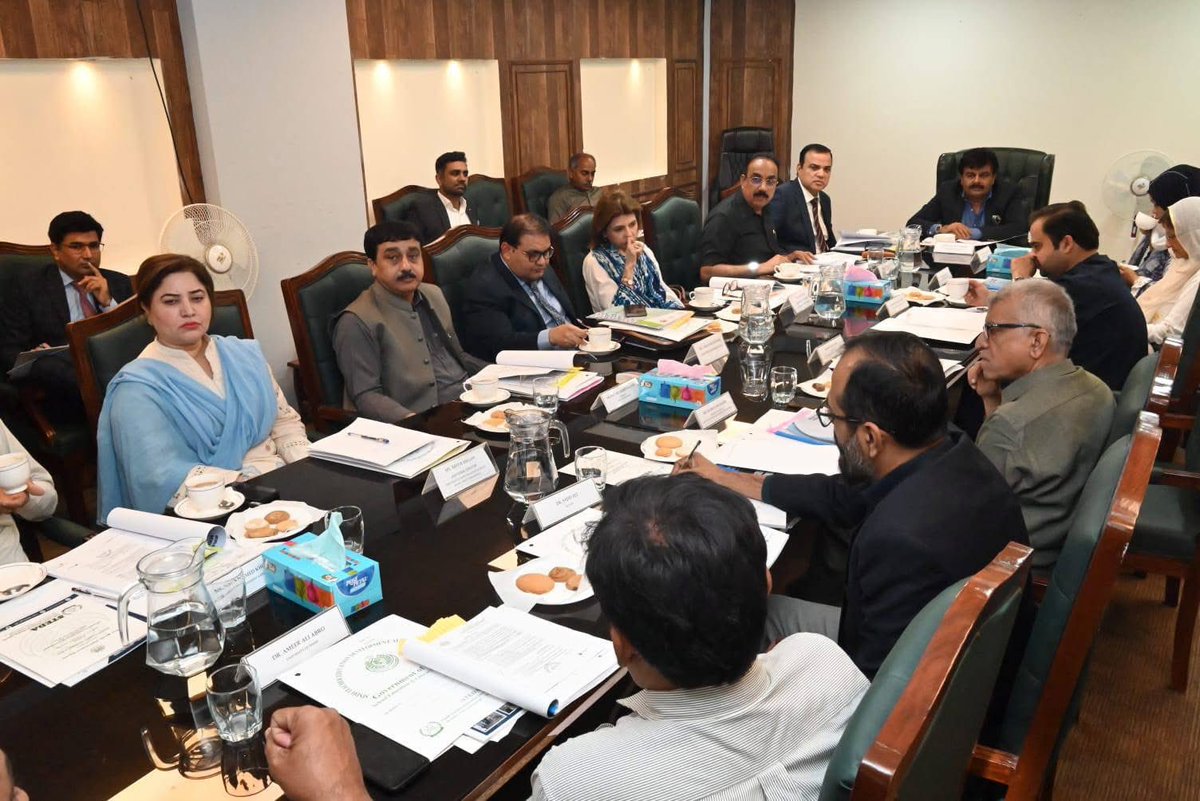 Sindh to Launch Helpline for Public and Private School Teachers

The 18th meeting of the Board of Governance of the Sindh Teachers Education Development Authority (STEDA) was held in Karachi under the chairmanship of Sindh Education Minister Syed Sardar Ali Shah. The meeting