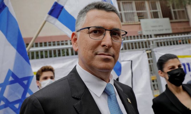 S2FUncensored's tweet image. ⚡️JUST IN:
Israeli Foreign Minister Gideon Saar arrives in Kyiv for high-level talks with Ukrainian Foreign Minister Andrii Sybiha and President Volodymyr Zelensky, marking a significant diplomatic visit strengthening ties amid the ongoing war between Russia and Ukraine.